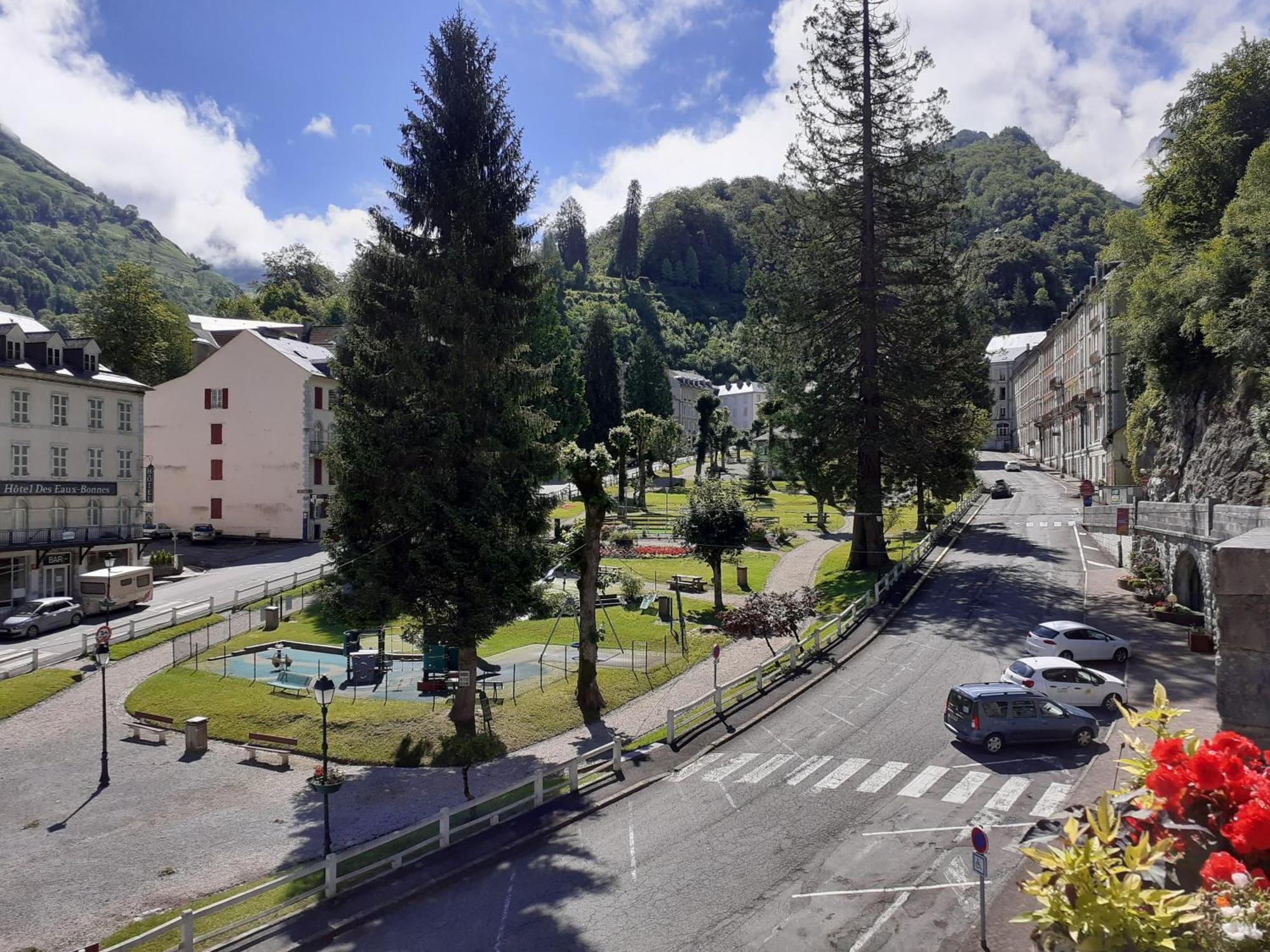 Appartement Beau Soleil à Eaux-Bonnes Extérieur photo